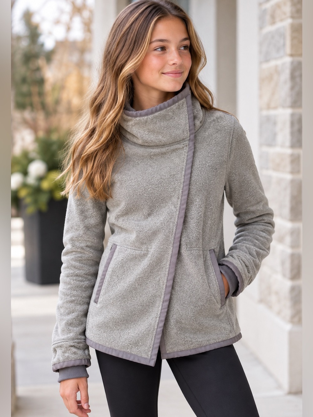 Ivivva by Lululemon Size 14 Grey Fleece Wrap Jacket Sherpa Lined